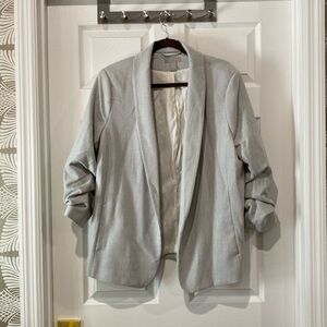 HM soft gray blazer with push ups leaves